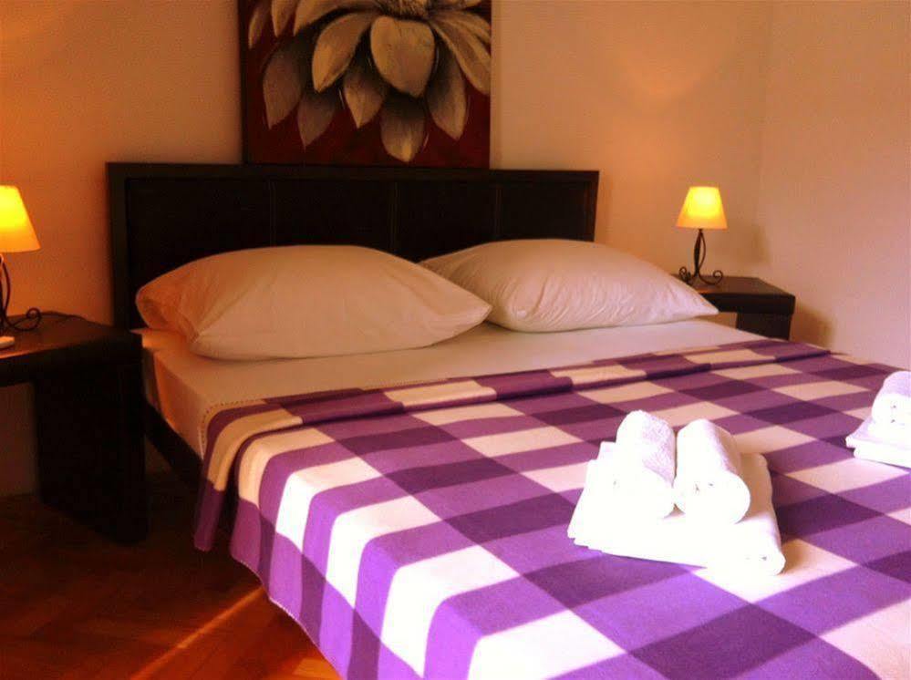 Appartement And Diana Zadar